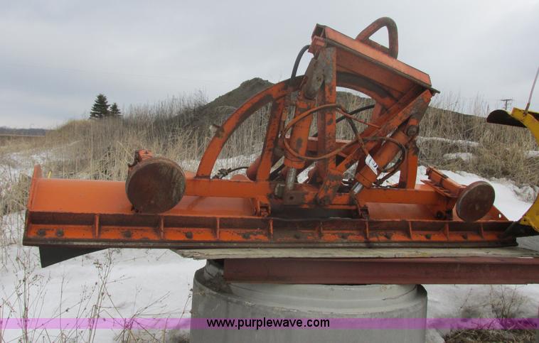 Bonnell snow plow - E5410