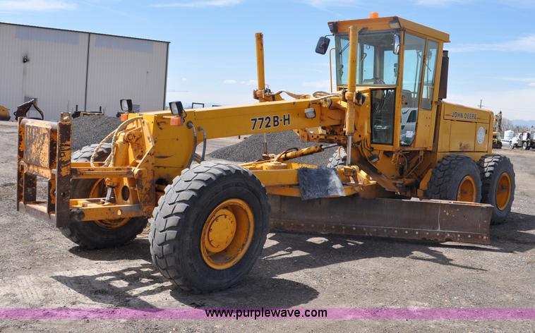 1989 John Deere 772BH motor grader - G6455