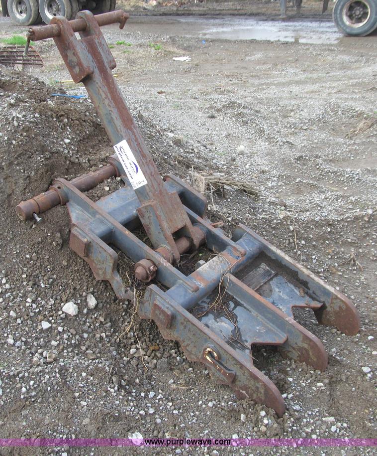 Pemberton LBLS340004NNHH excavator thumb - E4814