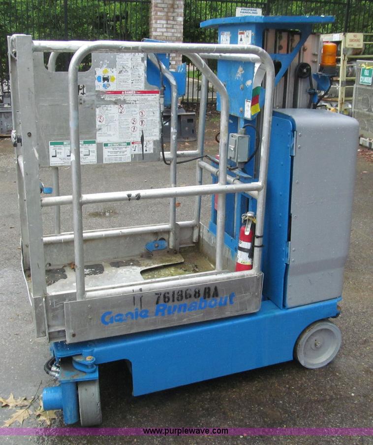 2008 Genie GR15 runabout manlift - AQ9813