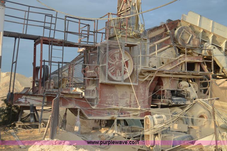 1956 Pioneer 3042 jaw crusher - H2978