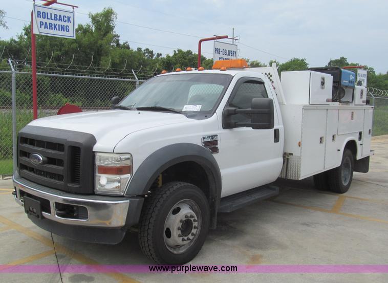 2009 Ford F550 Super Duty XL service truck - H8888