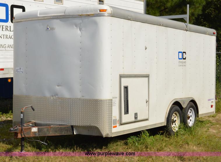 2005 Pace American enclosed trailer - I2989