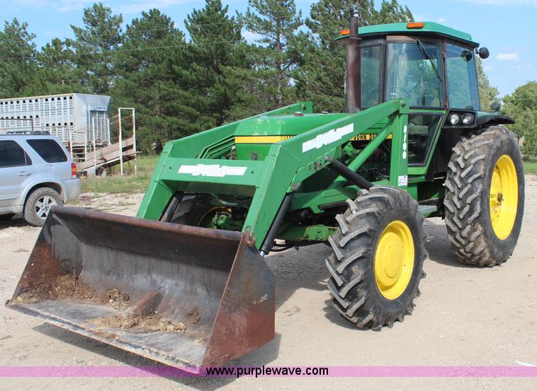 John Deere 4040 HFWD tractor - J2032