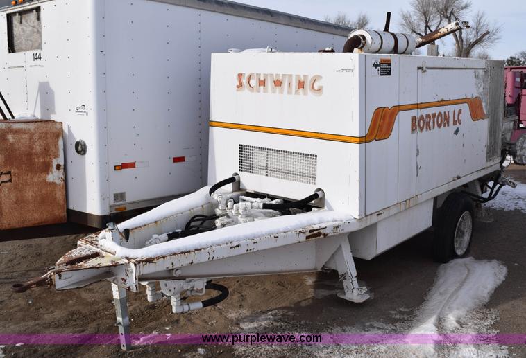 1999 Schwing mobile concrete pump - BE9741