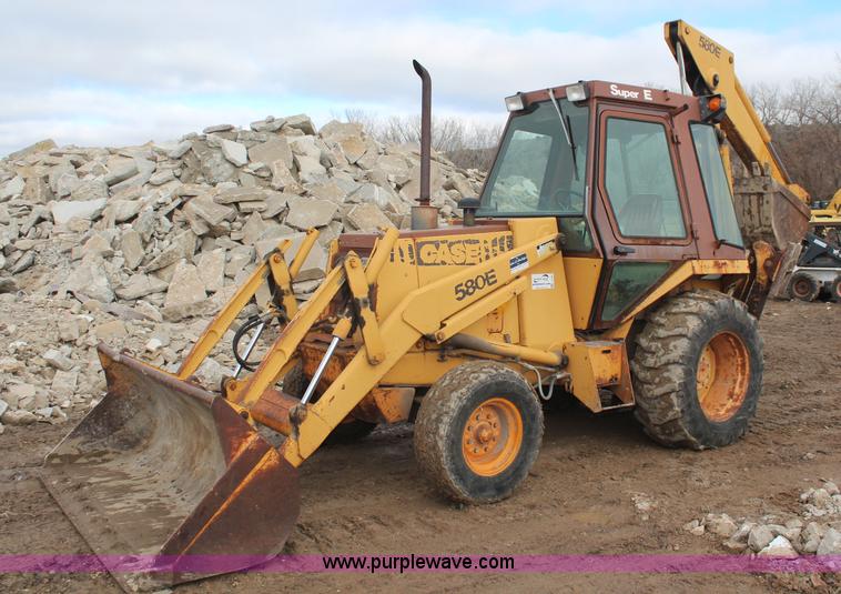 1985 Case 580 Super E backhoe - I2460