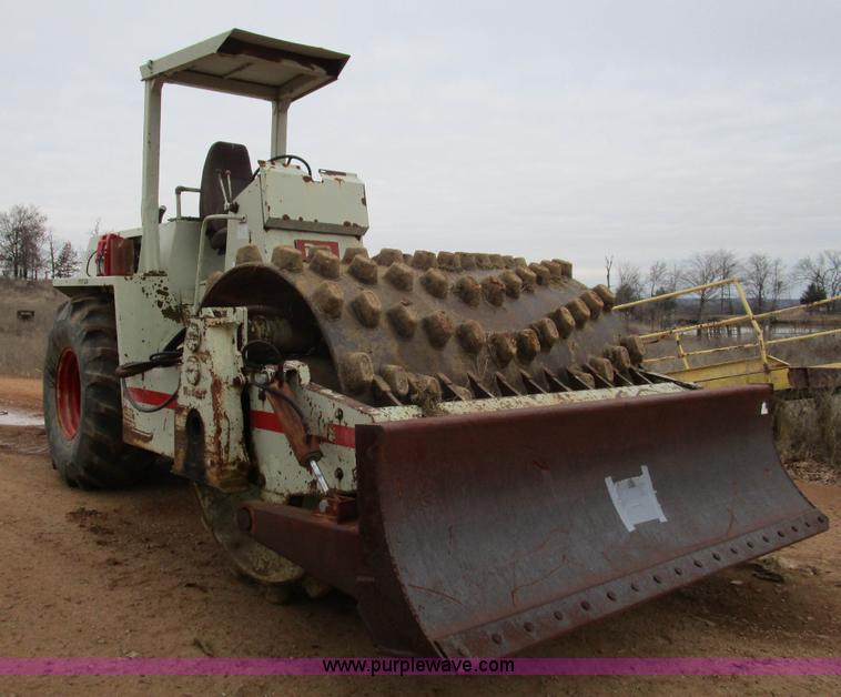 Rex SP848PD vibrating pad foot roller - D2281