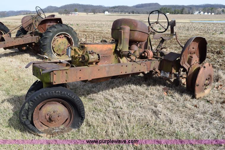 Allis Chalmers WD tractor - BA9935