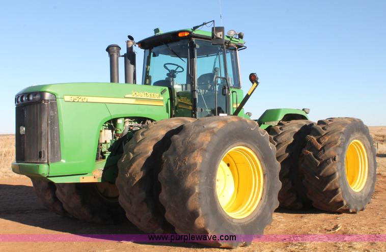 2006 John Deere 9520 4WD tractor - H1612