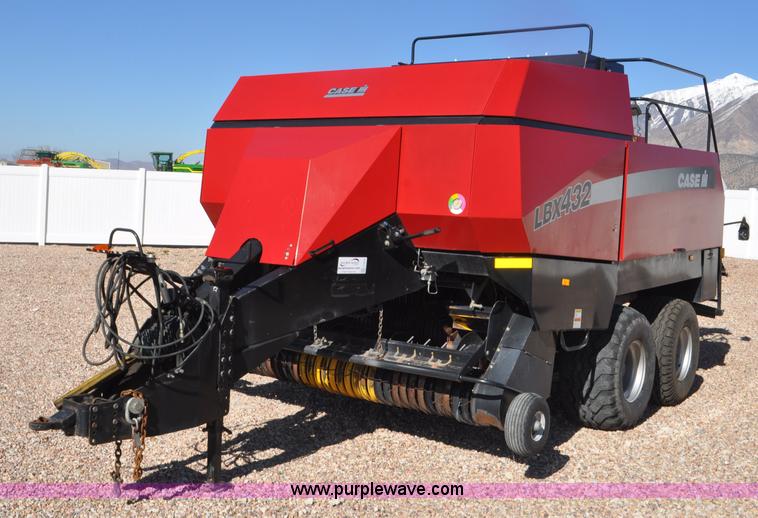 2006 Case IH LBX432 large square baler - F2276