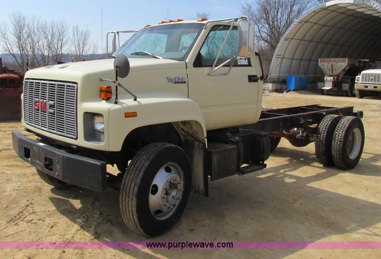 1996 GMC TopKick truck cab and chassis - I3759