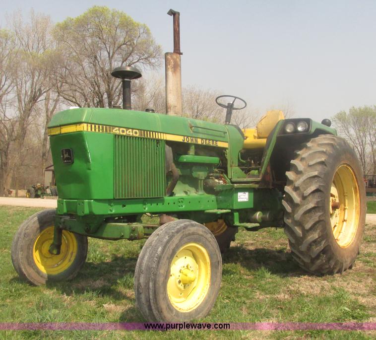 1979 John Deere 4040 row crop tractor - H4677