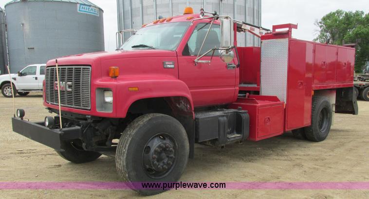 2000 GMC C7500 service truck with crane - J1768