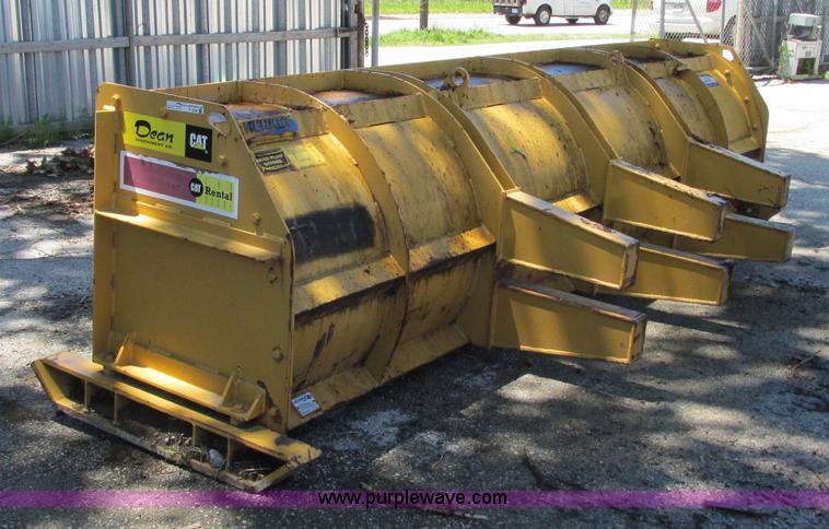 Henke 14' loader snow box - R9298