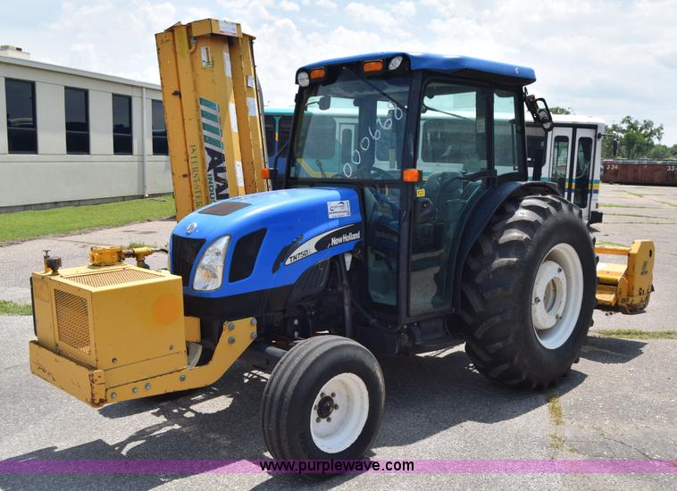 2004 New Holland TN75DA tractor - K8569