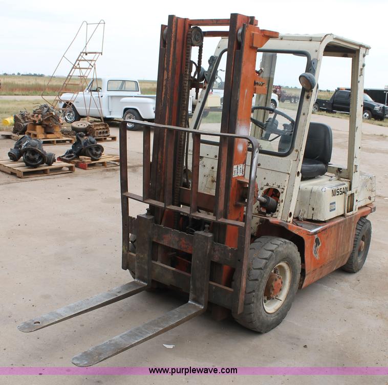 Nissan 5000 forklift - L4384