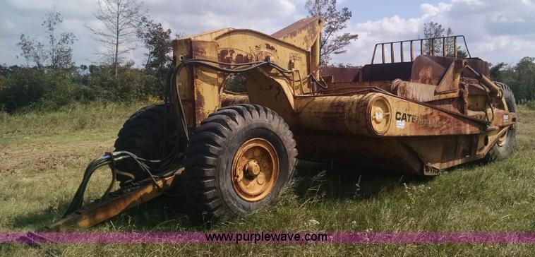 Caterpillar 470 pull type scraper - L2755