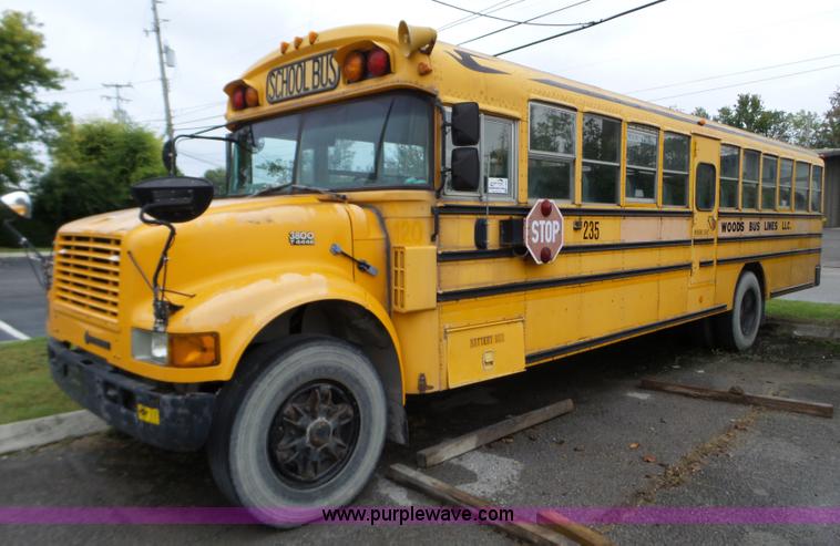 1998 International 3800 Blue Bird school bus - L5081