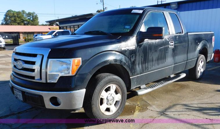2009 Ford F150 XLT SuperCab pickup truck - J7493