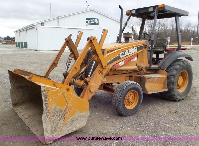 2008 Case 570 MXT landscape tractor - J8428