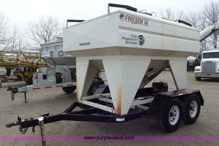 Friesen 220 seed tender - J8441