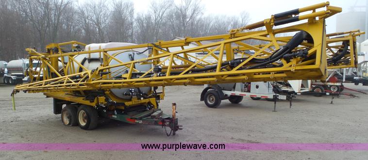 Ag-Chem 1100 liquid spray system - J8443