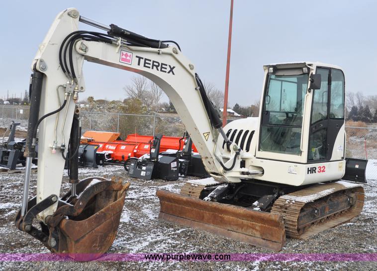 2006 Terex HR32 compact excavator - G7038