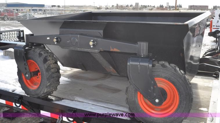Bobcat 25 skid steer dump hopper - G7046