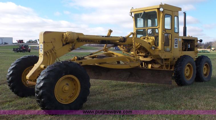 1972 Caterpillar 14E motor grader - J4592