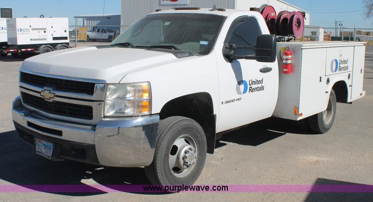 2007 Chevrolet Silverado 3500HD service truck - BJ9353