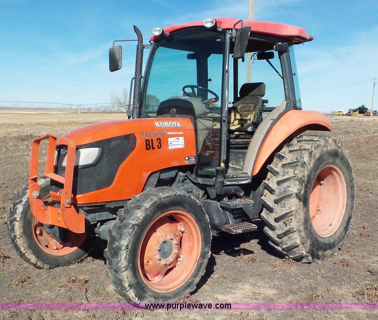 2007 Kubota M6040 tractor - G7106