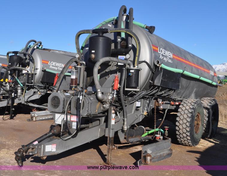 2011 Loewen 5000 Honey-Vac honey wagon - G7122