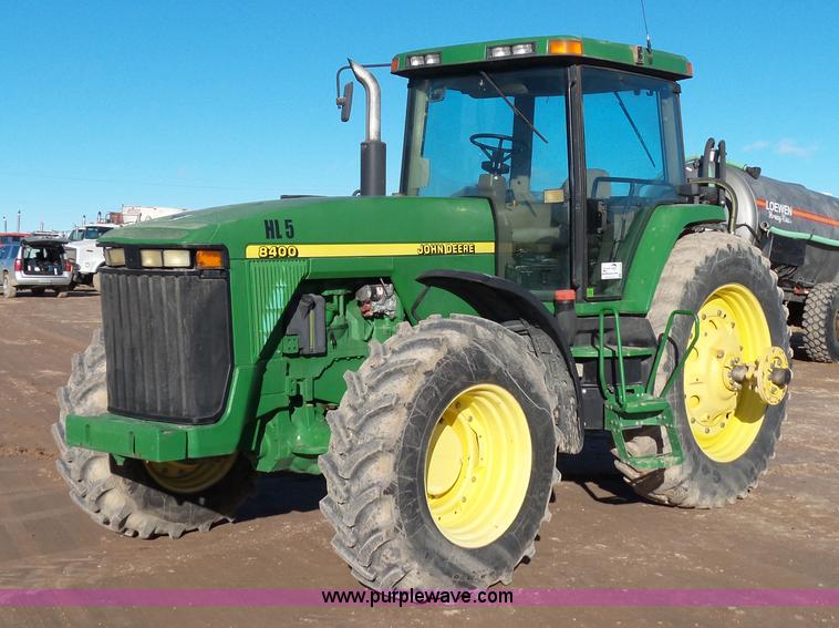1999 John Deere 8400 MFWD tractor - G7123