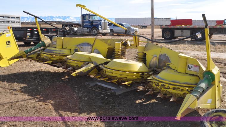 John Deere 678 rotary forage head - G7141