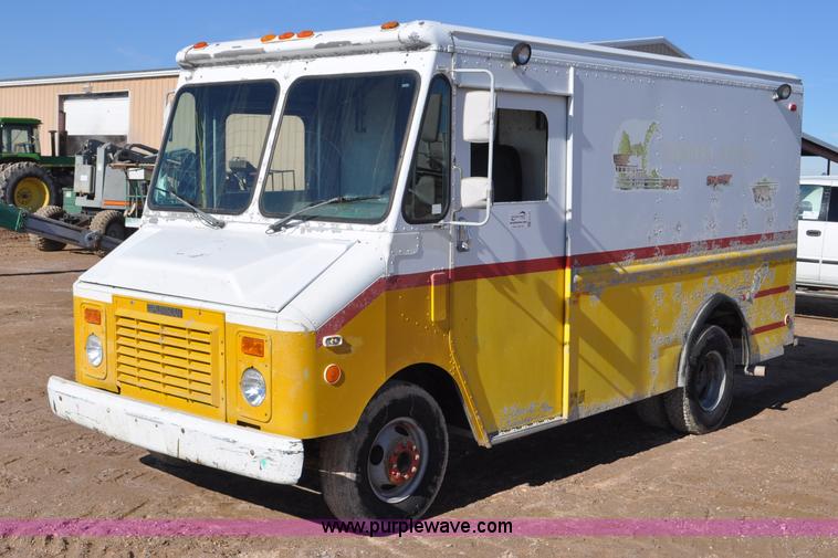1994 GMC Grumman P35 delivery van - G7177