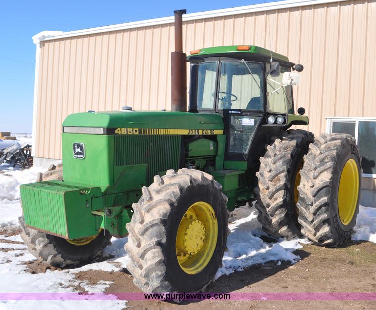 1984 John Deere 4850 MFWD tractor - G7184