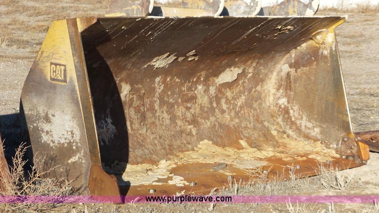 Caterpillar loader bucket - J8338