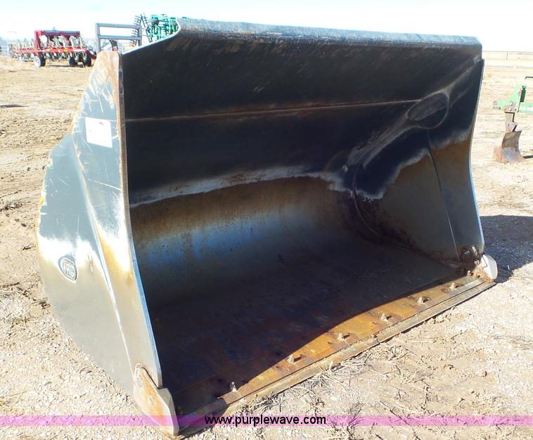 JRB 544J loader bucket - J8354