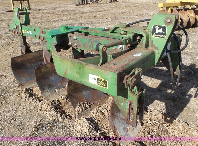 John Deere 3945 switch plow - J8355