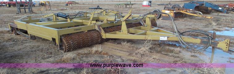1998 Schmeiser roller harrow - J8358