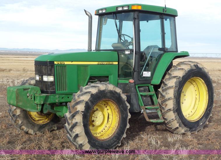 2002 John Deere 7510 tractor - K8306
