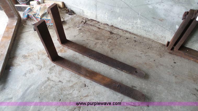 42"L pallet forks - AO9880