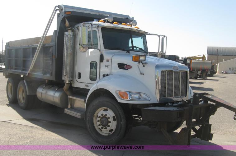 2008 Peterbilt 340 dump truck - J2906