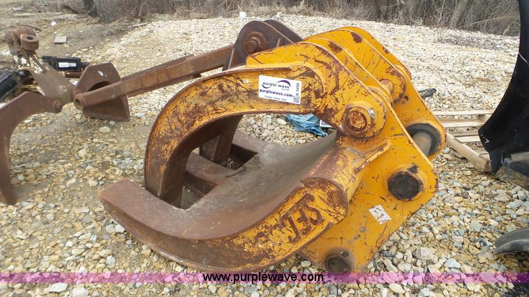 SEC excavator grapple - K3499