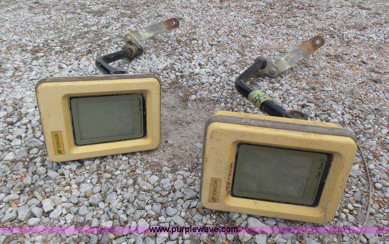 (2) Top Con Touch Series 5 GPS monitors - BS9893