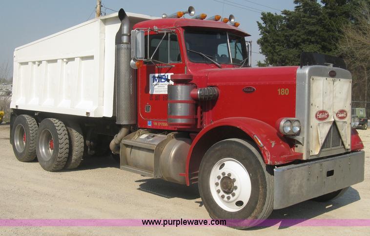 1984 Peterbilt 359 dump truck - J2830