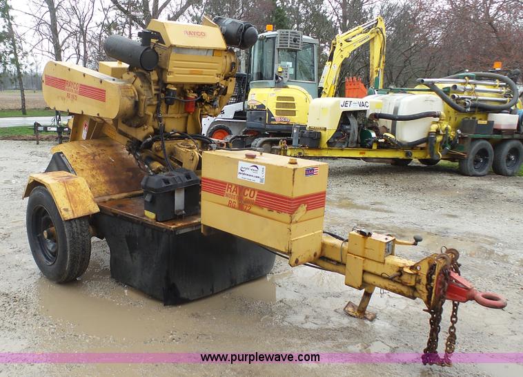 Rayco RG1672 stump grinder - L1350