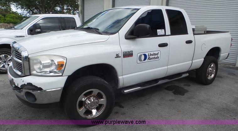 2008 Dodge Ram 2500 Quad Cab pickup truck - L2163