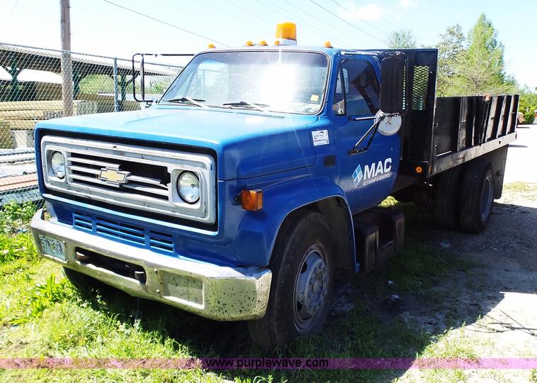 1988 Chevrolet C70 flatbed truck - K1385