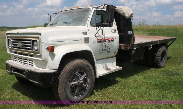 1977 Chevrolet C65 dump flatbed truck - K4593